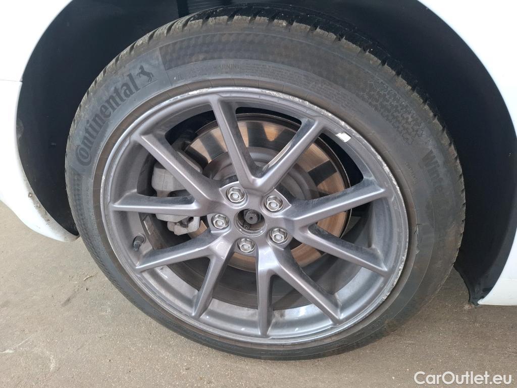  Tesla  Model 3 TESLA  / 2018 / 4P / Berline Grande Autonomie #43