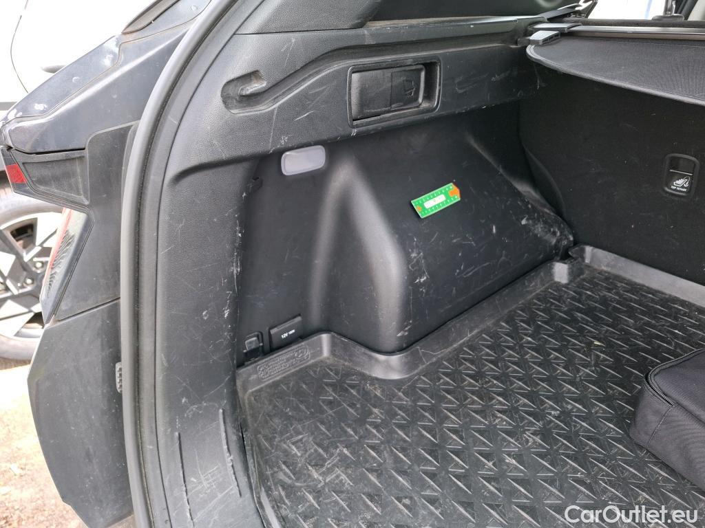  Hyundai  Tucson  Business Hybrid 2WD 1.6 T-GDI 230CV BVA6 E6d #24