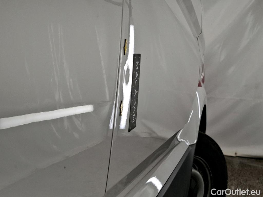  Volkswagen  Crafter  Fourgon Fourgon 35 mittellang mit Hochdach 4Motion 2.0 #33