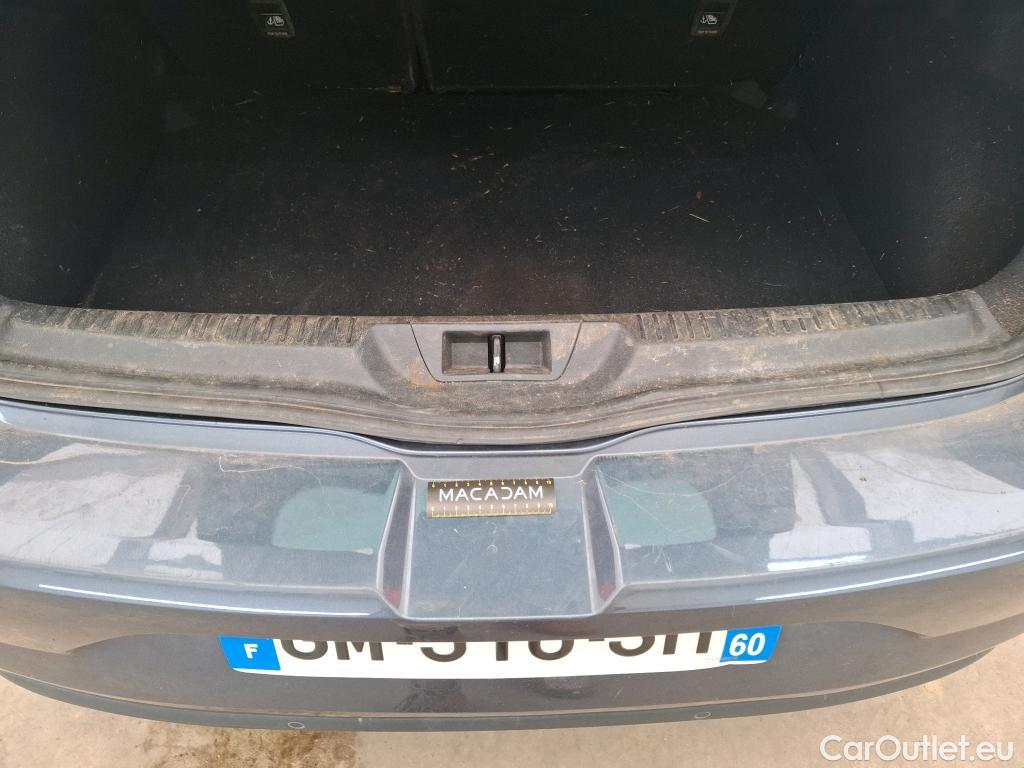  Renault  Megane RENAULT Mégane Berline / 2020 / 5P / Berline techno TCe 140 EDC #56