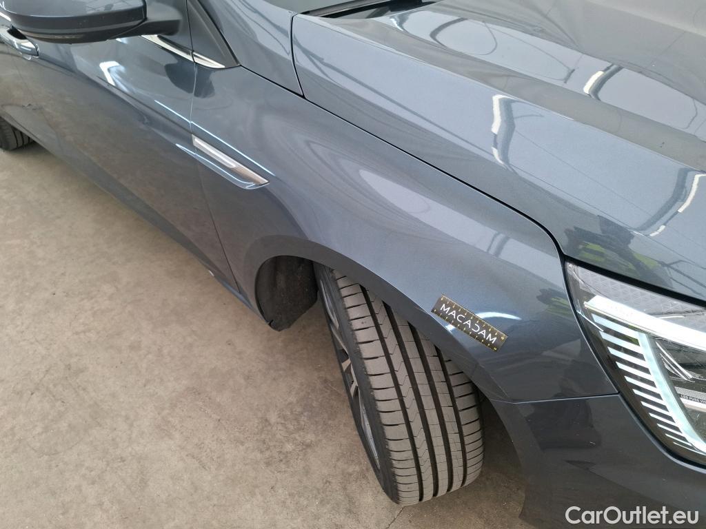 Renault  Megane RENAULT Mégane Berline / 2020 / 5P / Berline techno TCe 140 EDC #50