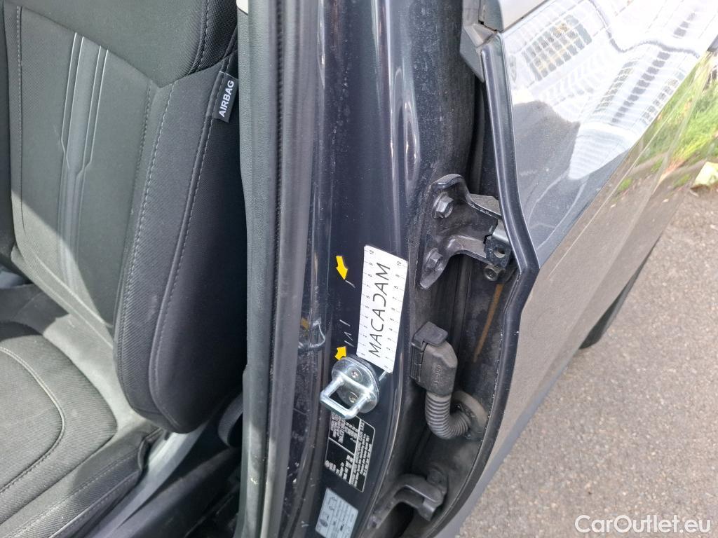  Hyundai  Tucson  Business Hybrid 2WD 1.6 T-GDI 230CV BVA6 E6d #172