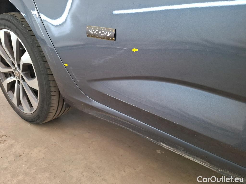  Renault  Megane RENAULT Mégane Berline / 2020 / 5P / Berline techno TCe 140 EDC #34