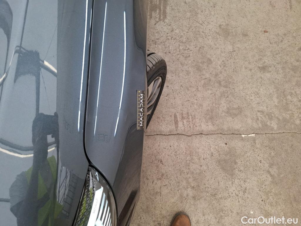  Renault  Megane RENAULT Mégane Berline / 2020 / 5P / Berline techno TCe 140 EDC #44