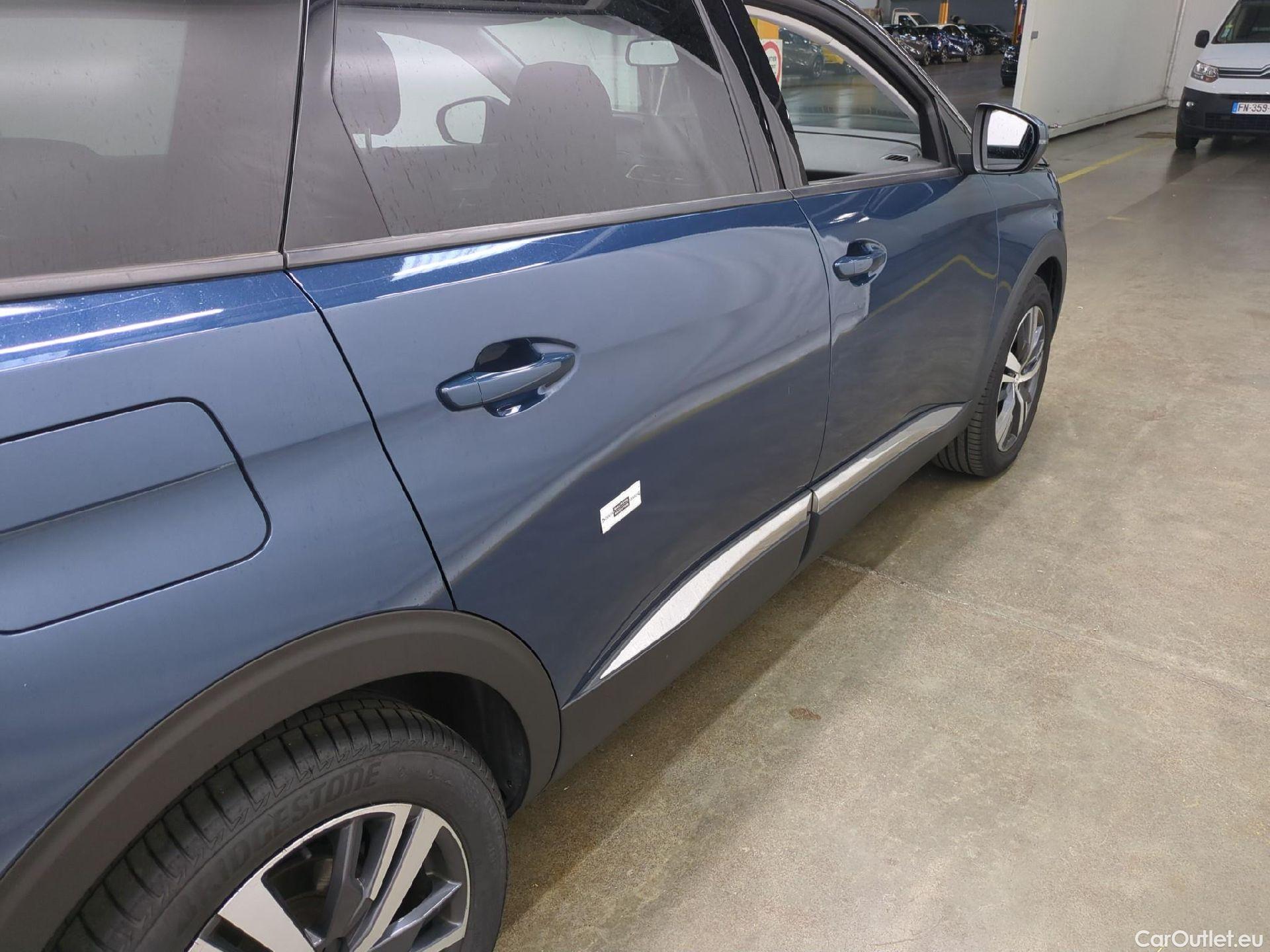 Peugeot  5008  Allure Pack 1.5 HDi 130CV BVA8 7 Sieges E6d #23