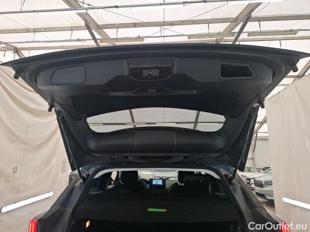  Peugeot  3008 PEUGEOT  / 2020 / 5P / SUV 1.6 HYBRID 225 E-EAT8 Allure Pack #32