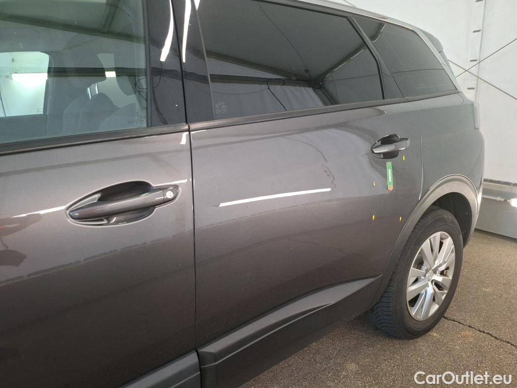  Peugeot  5008  Active Pack 1.5 HDi 130CV BVA8 7 Sieges E6d #8