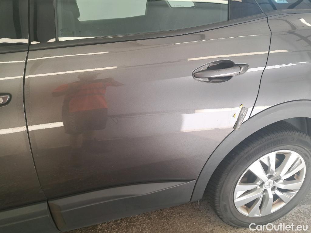  Peugeot  3008  Active Business 1.5 HDi 130CV BVA8 E6d #24