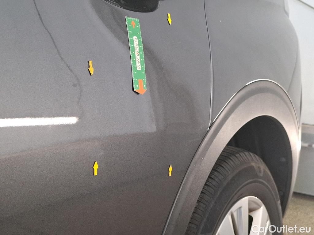  Peugeot  5008  Active Pack 1.5 HDi 130CV BVA8 7 Sieges E6d #13
