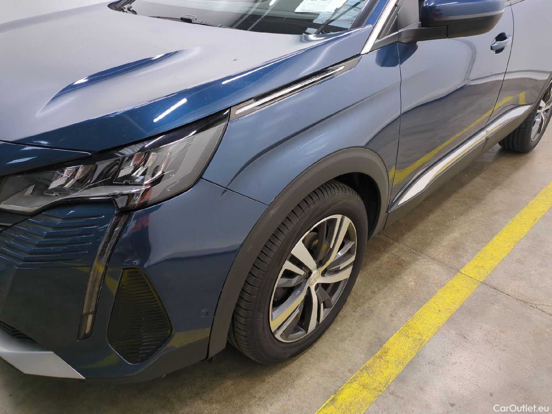  Peugeot  5008  Allure Pack 1.5 HDi 130CV BVA8 7 Sieges E6d #11