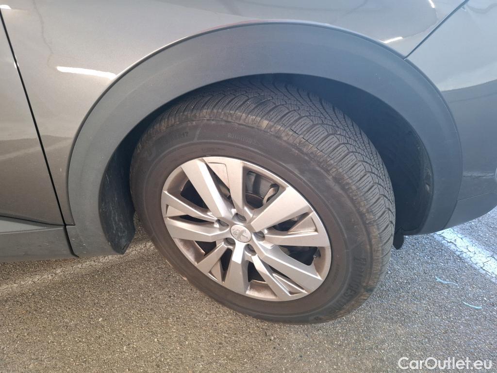  Peugeot  5008  Active Pack 1.5 HDi 130CV BVA8 7 Sieges E6d #58