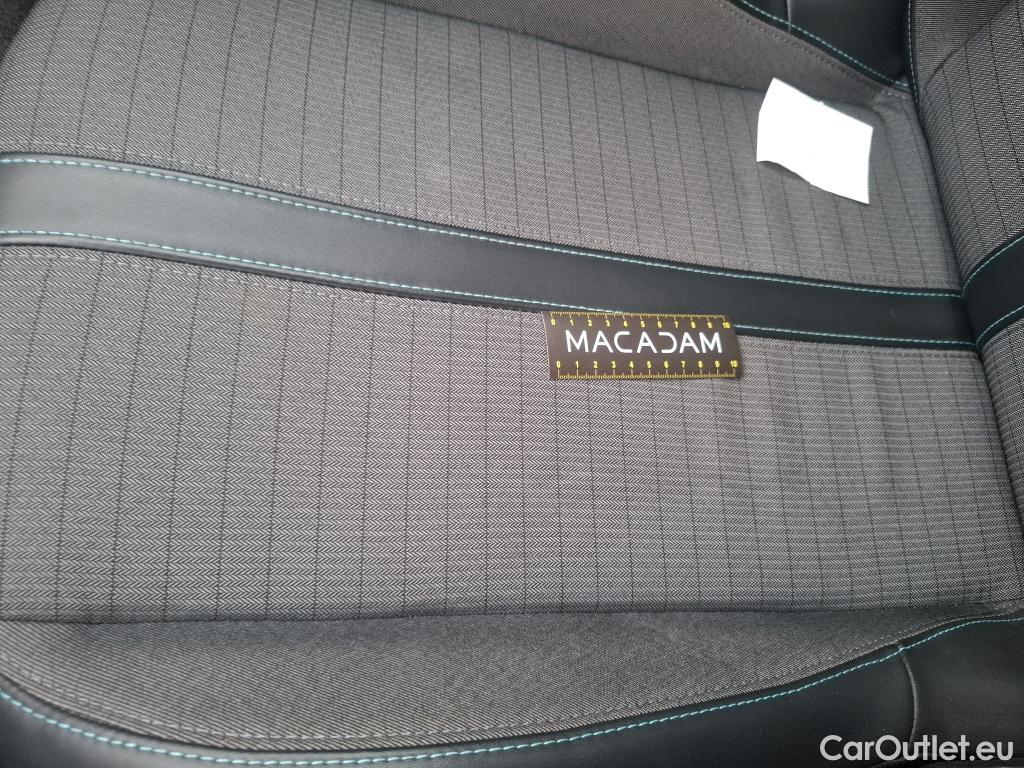  Peugeot  2008  Allure Business 1.5 HDi 130CV BVA8 E6d #62