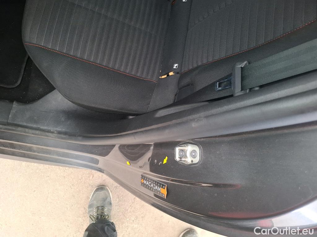  Peugeot  208  Active Pack 1.5 HDi 100CV BVM6 E6d #9