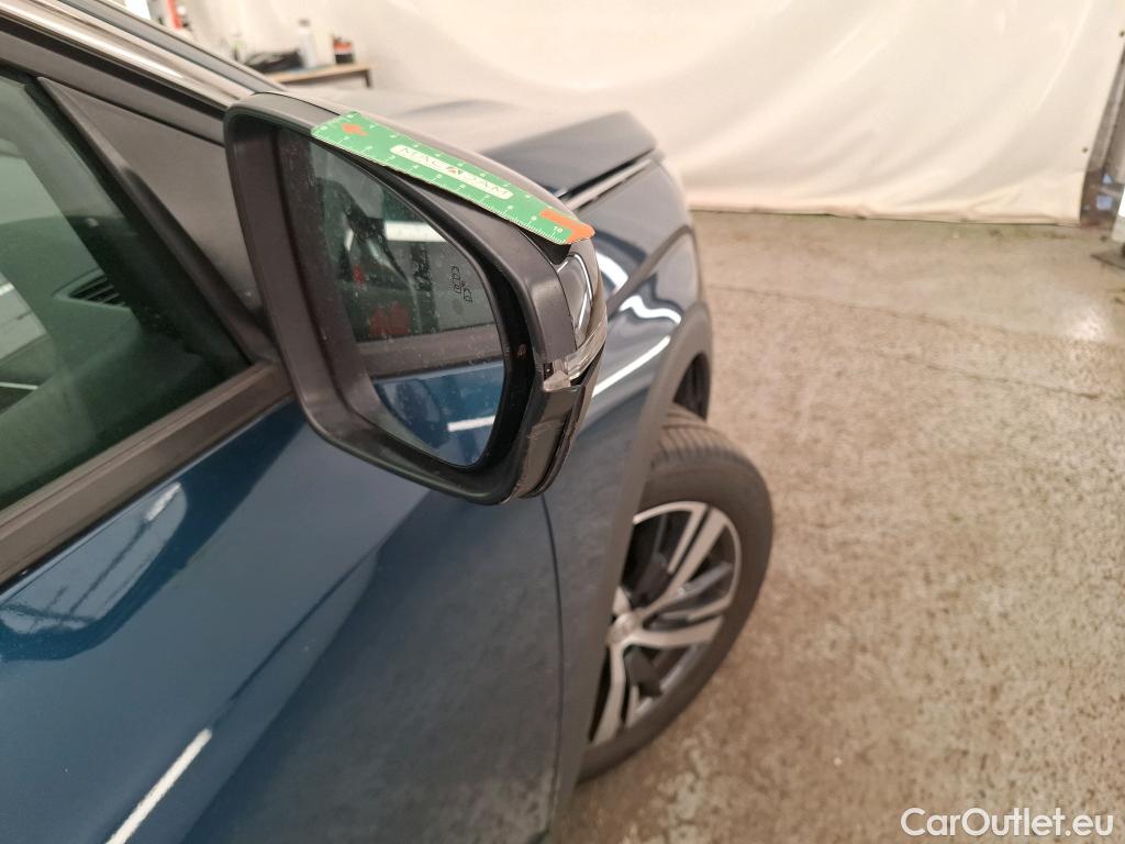 Peugeot  5008  Allure 1.2 PureTech 130CV BVA8 7 Sieges E6d #1