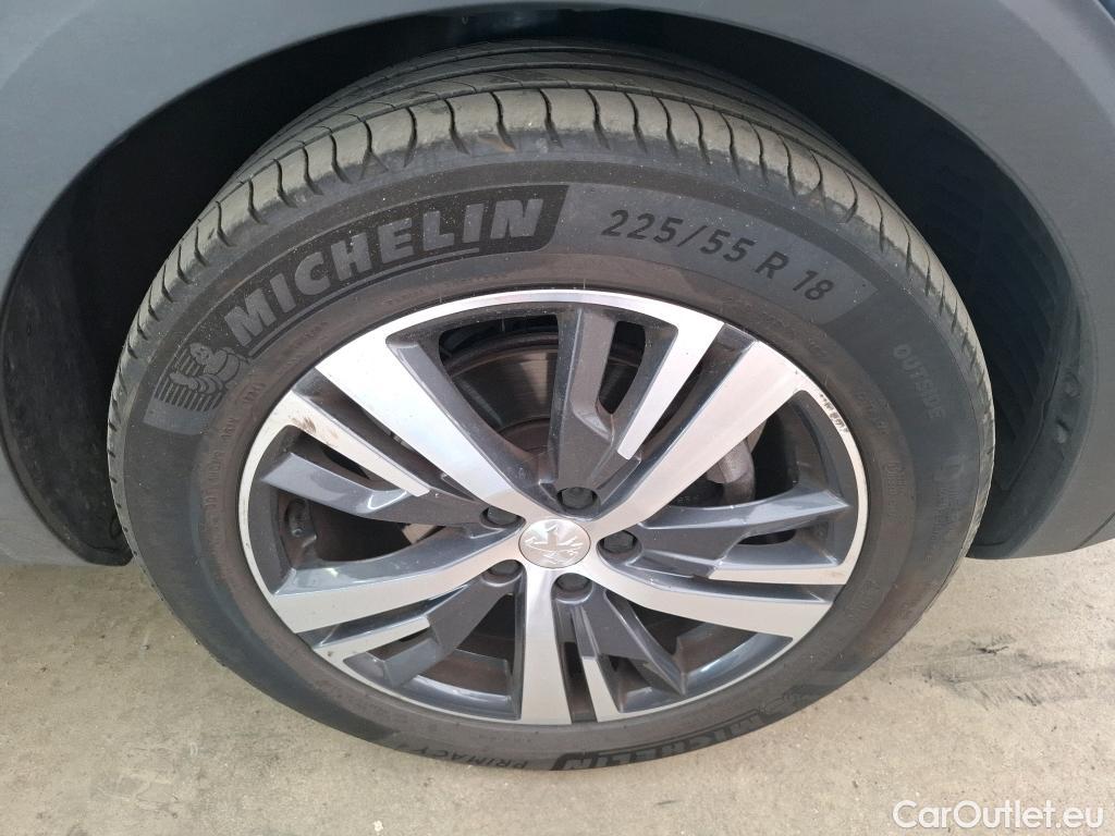  Peugeot  3008  II Allure 1.5 HDi 130CV BVA8 E6d #22