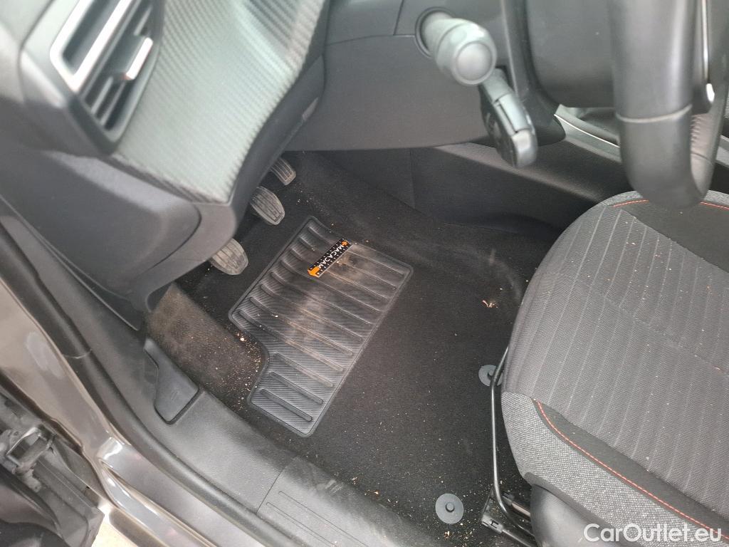  Peugeot  208  Active Pack 1.5 HDi 100CV BVM6 E6d #31