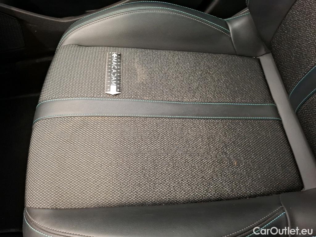  Peugeot  308  SW Allure Pack 1.5 HDi 130CV BVA8 E6d #54