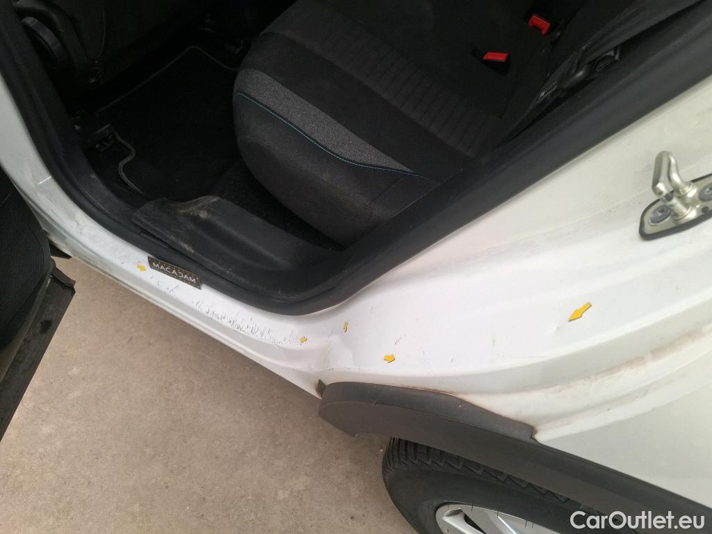  Peugeot  3008  II Style 1.5 HDi 130CV BVA8 E6d #25