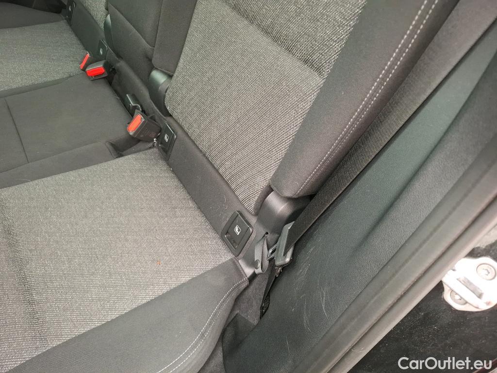  Bmw  X1 BMW  / 2022 / 5P / SUV sDrive18d Business Design DKG7 #9