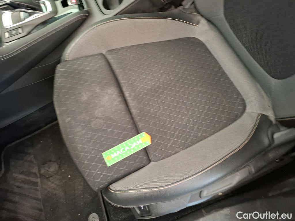  Opel   Grandland X Grandland X Elegance Business 1.5 130CV BVA8 E6d #13