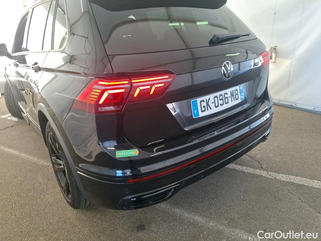  Volkswagen  Tiguan VOLKSWAGEN  / 2020 / 5P / SUV 2.0 TDI 150 DSG7 R-Line Exclusive #31