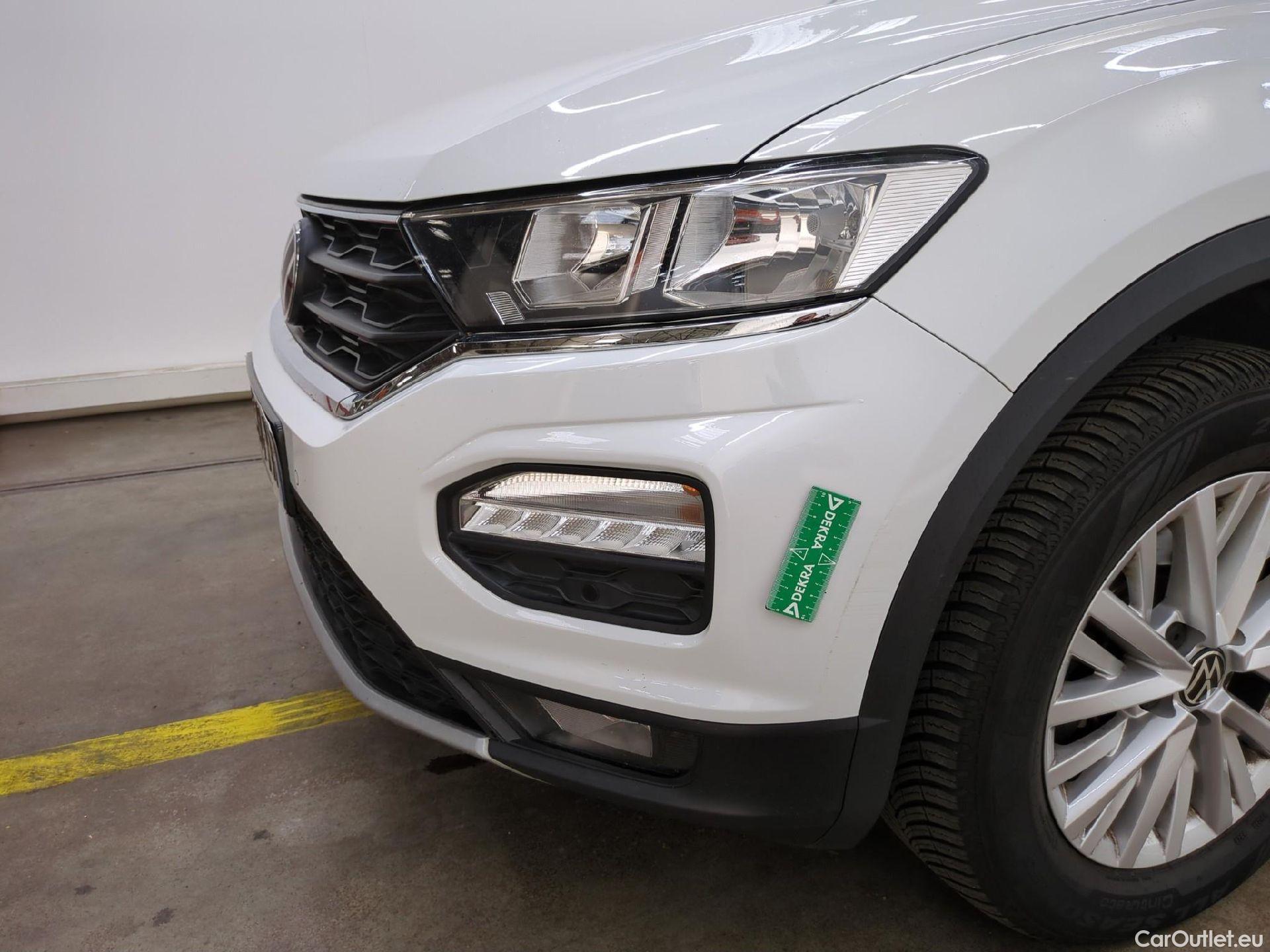  Volkswagen  T-ROC VOLKSWAGEN  / 2017 / 5P / SUV 2.0 TDI 150 LOUNGE BUSINESS DSG7 #6