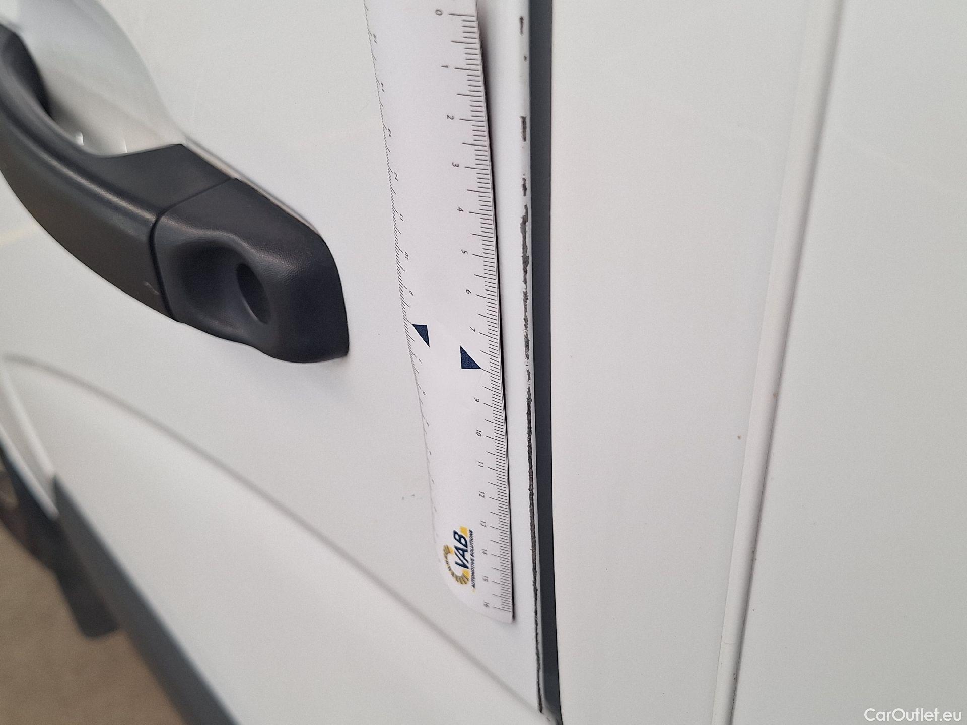  Renault  Master Renault, _ '19, Renault  L2H2 Blue dCi 135 - 3.5 DC Grand Co #40
