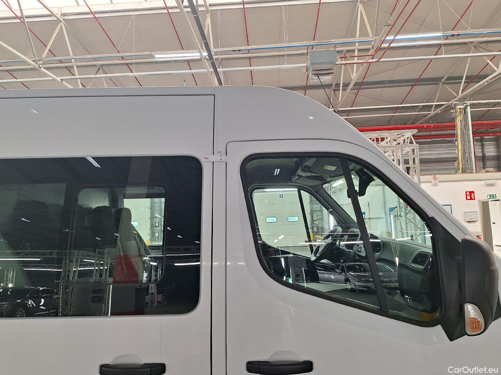  Renault  Master Renault, _ '19, Renault  L2H2 Blue dCi 135 - 3.5 DC Grand Co #106