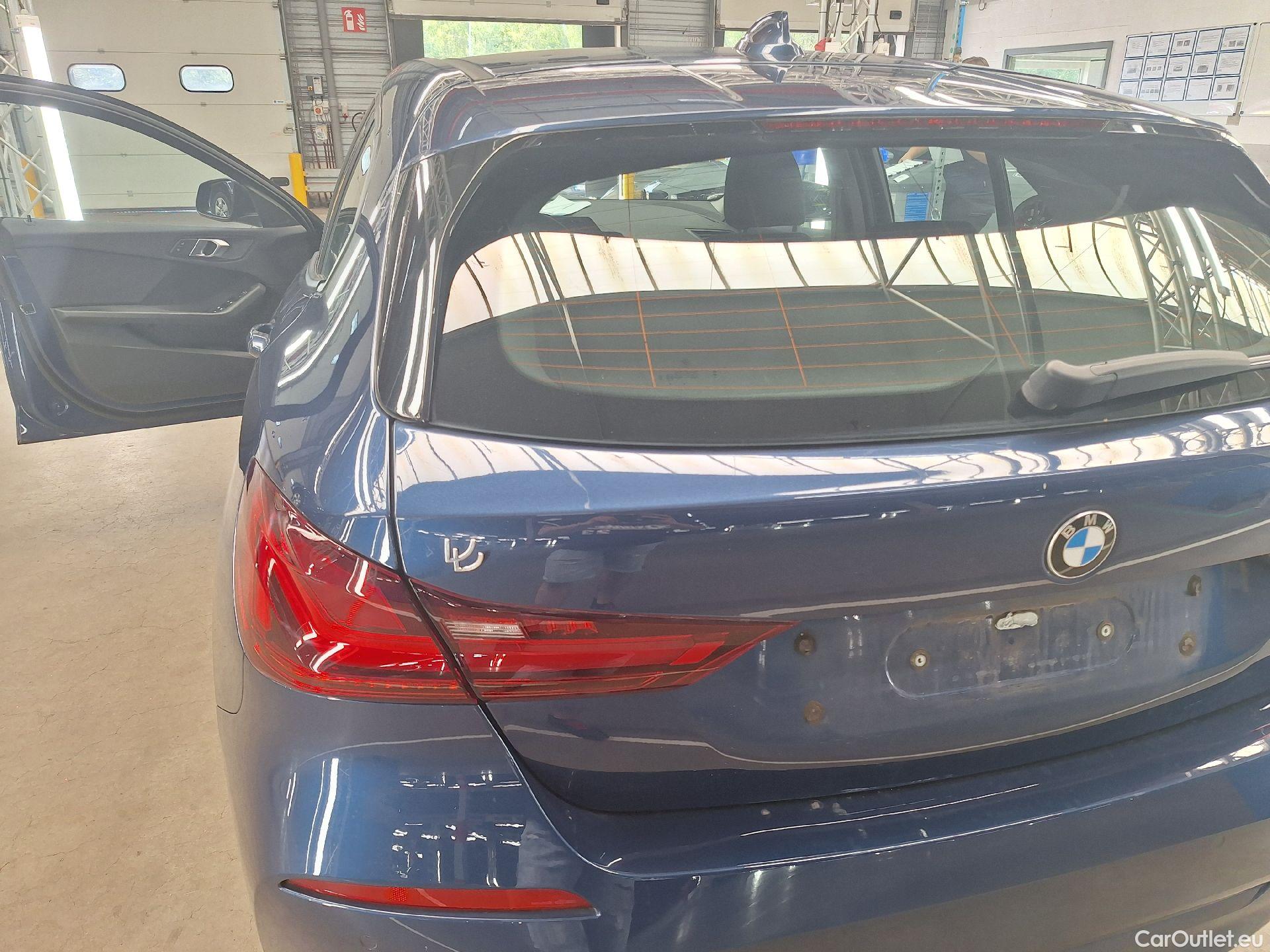  Bmw  Serie 1 BMW, 1-serie '19, BMW 1 Reeks Hatch 116d (85 kW) 5d #36