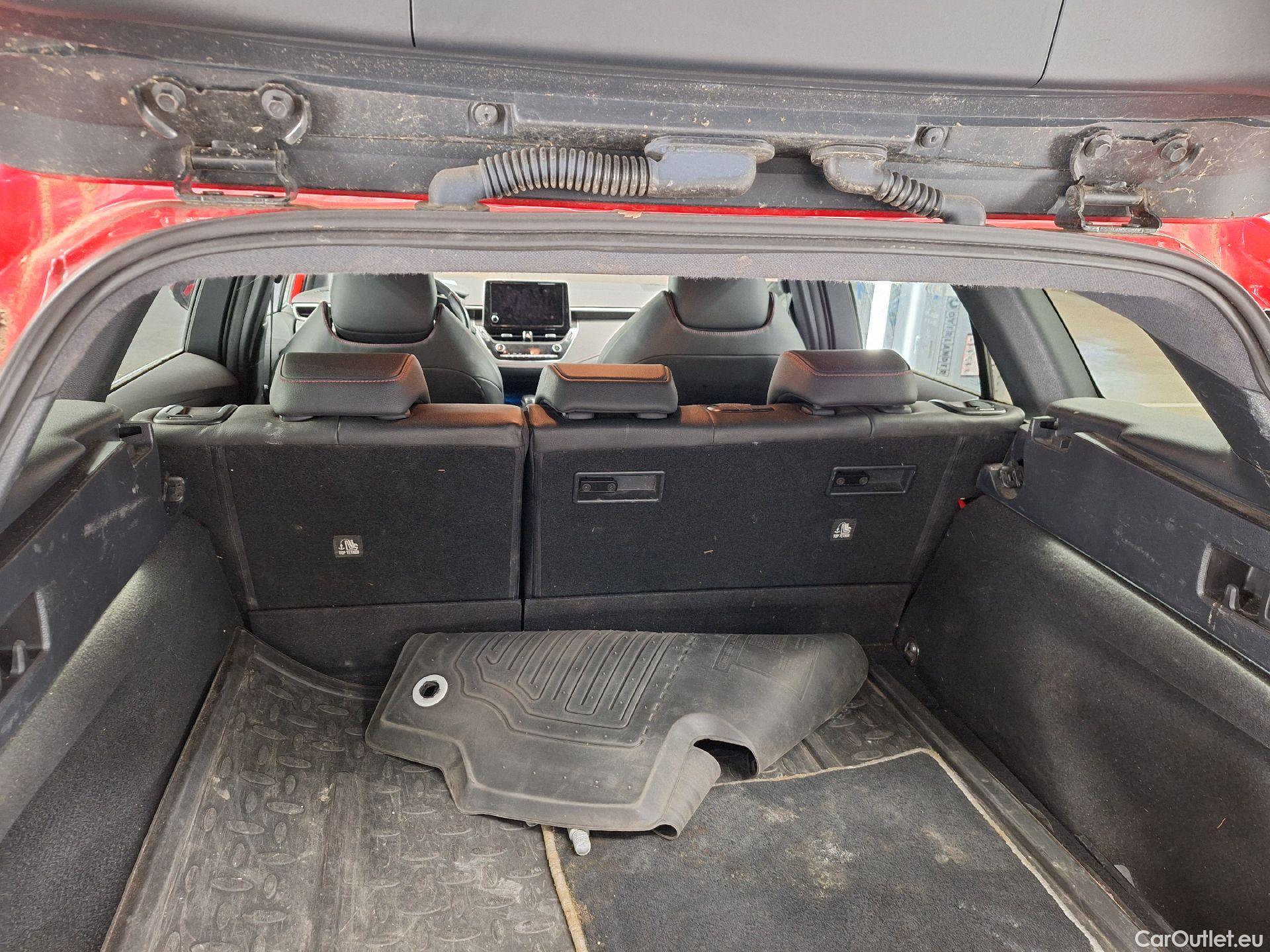  Toyota  Corolla Toyota,  TS '19, Toyota  Touring Sports 1.8 Hybrid Premium e #90