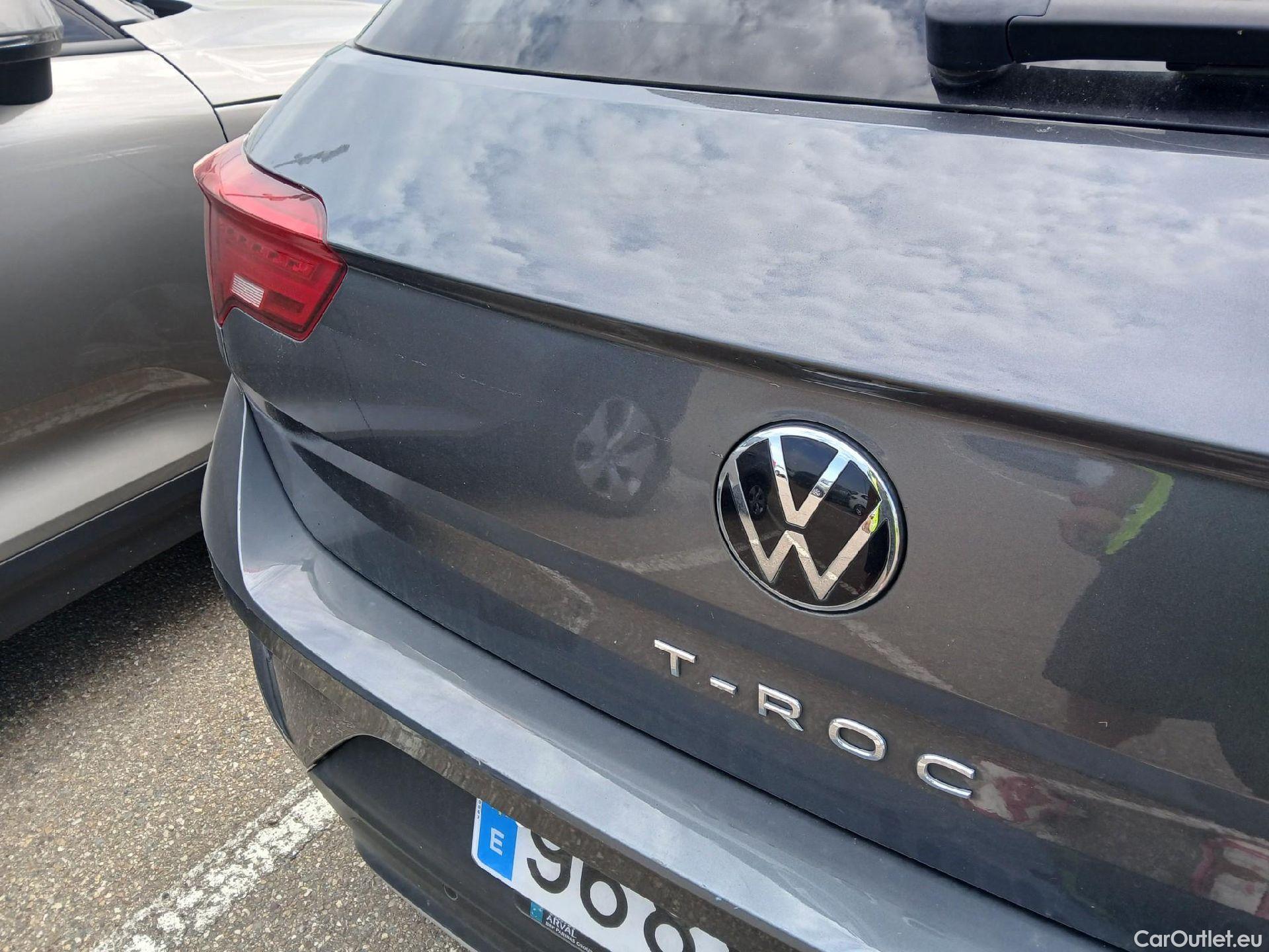  Volkswagen  T-ROC VOLKSWAGEN  / 2017 / 5P / todoterreno Advance 2.0 TDI 85kW (115CV) #6