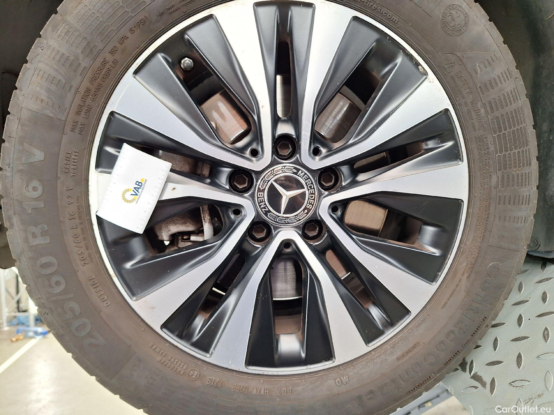  Mercedes  A-Klasse Mercedes, A-Class '18, Mercedes-Benz  A 200 Business Solution 5d #32