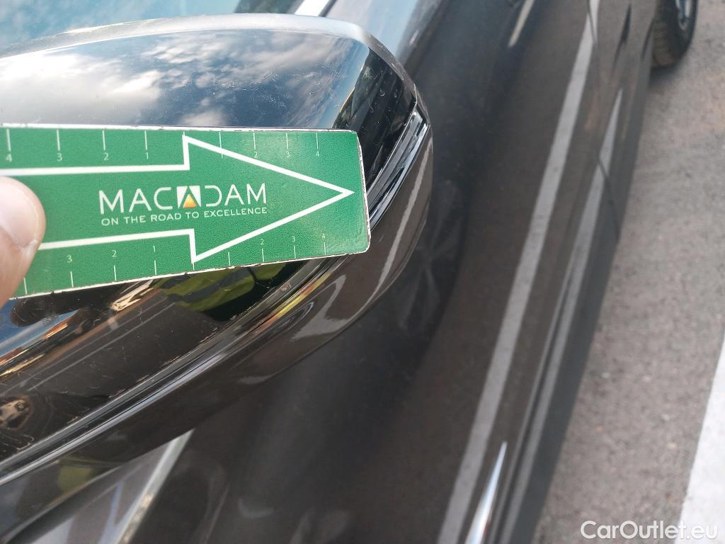  DS  DS7 DS DS 7 Crossback / 2017 / 5P / todoterreno BlueHDi DE 96kW (130CV) AT. PERF.LINE #38
