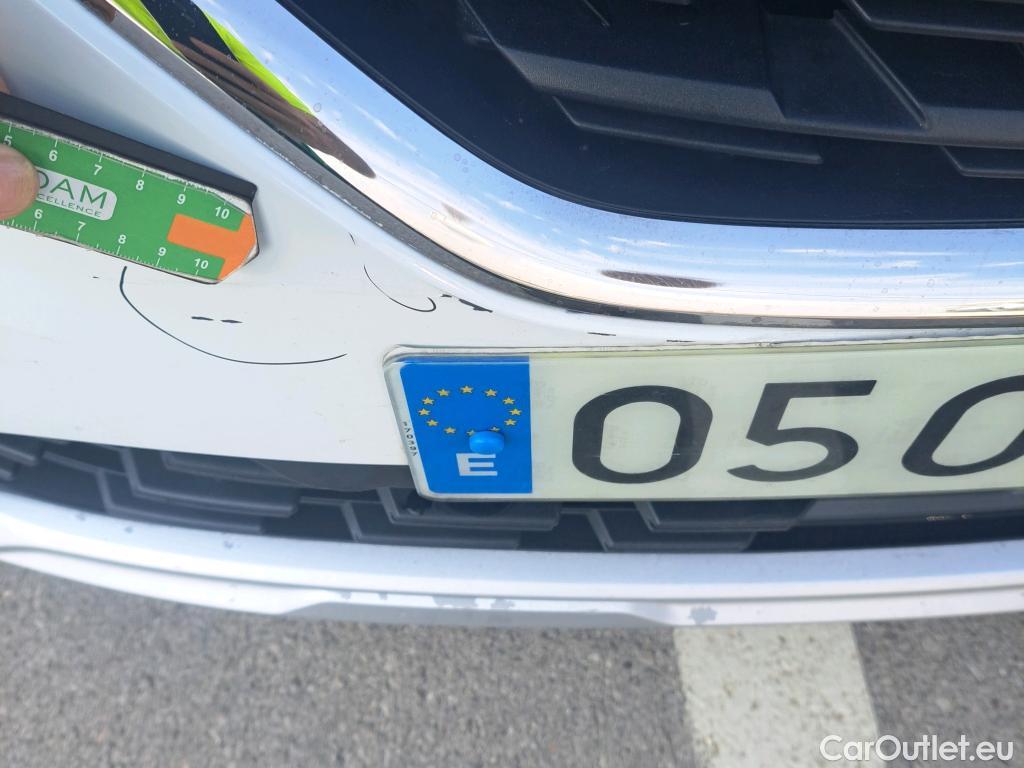  Renault  Captur RENAULT  / 2020 / 5P / todoterreno equilibre TCe 74 kW (100CV) GLP #20