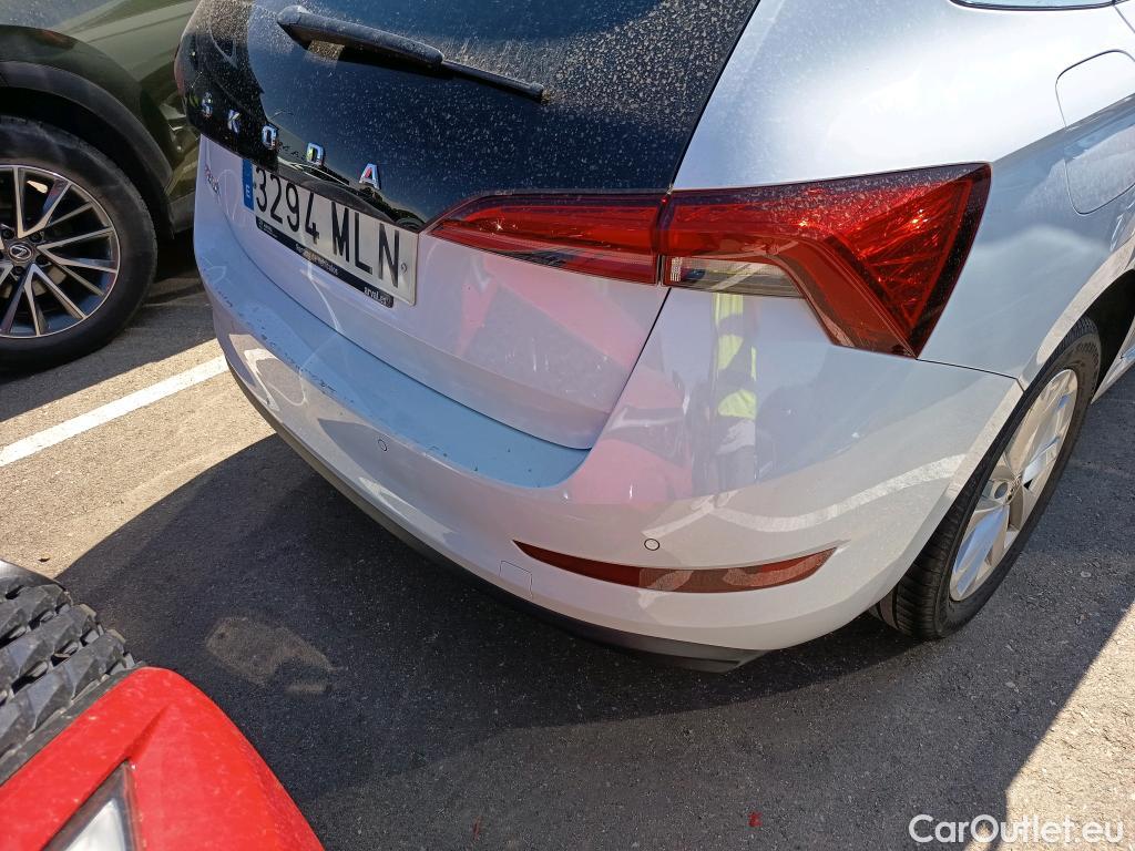  Skoda  Scala SKODA  / 2019 / 5P / berlina con portón 1.0 TSI 81KW (110 CV) Ambition #24