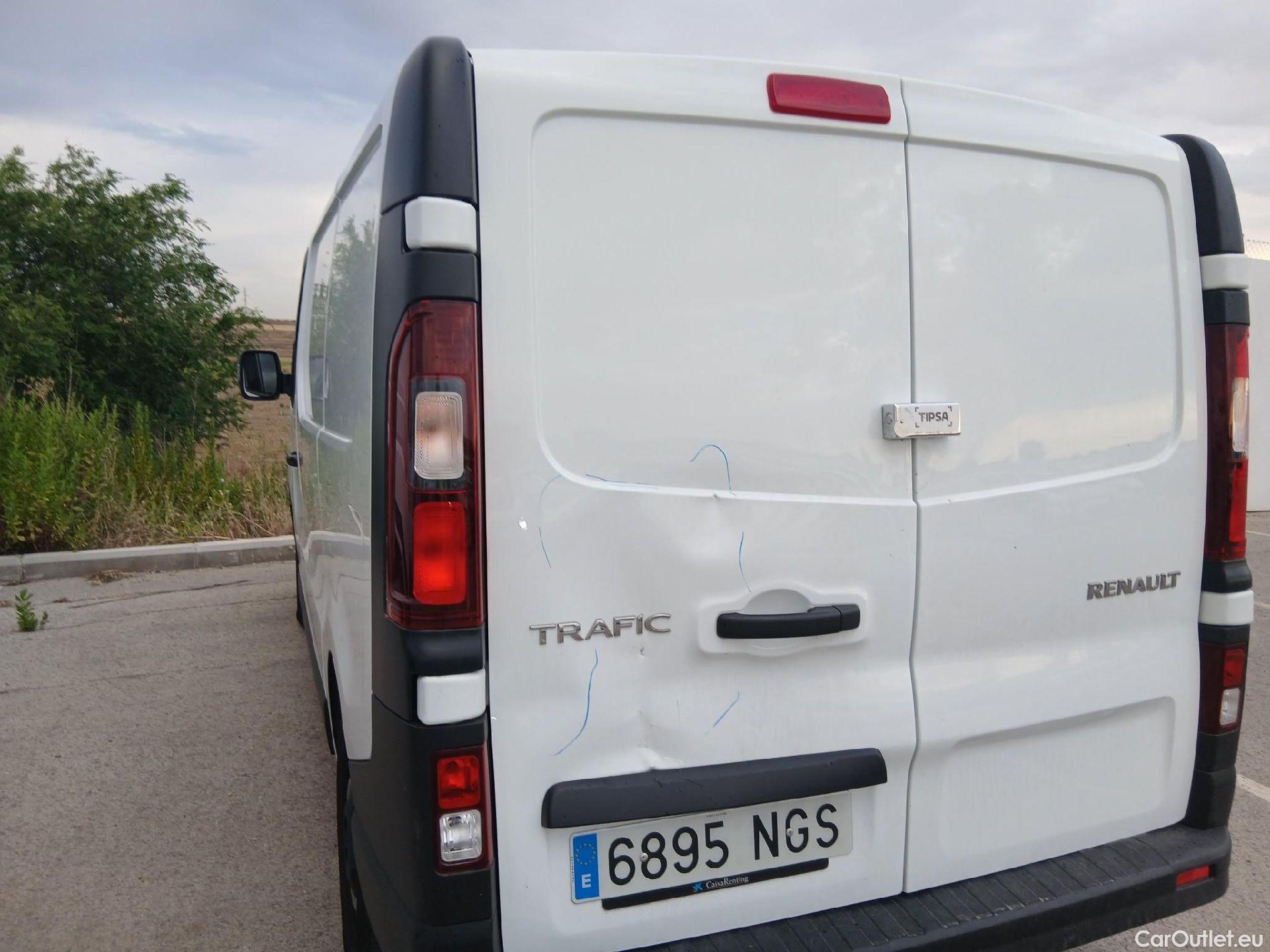  Renault  Trafic RENAULT  / 2021 / 4P / furgón Furgón L1H1 Blue dCi 96 Kw (130 CV) (AC4) #19