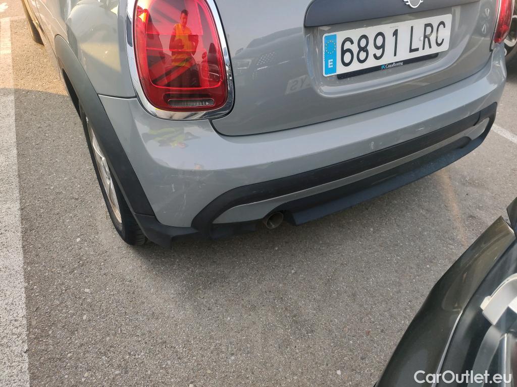  Mini  Mini   / 2021 / 3P / berlina con portón ONE #25