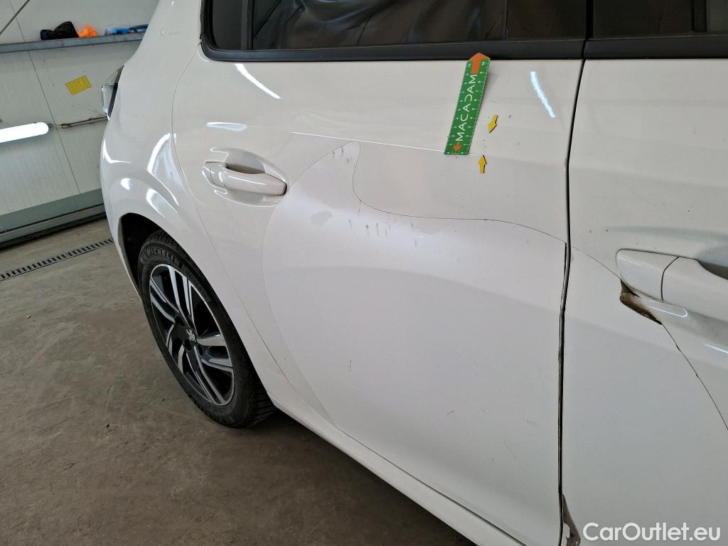  Peugeot  208  Allure Business 1.2 PureTech 100CV BVM6 E6d #1