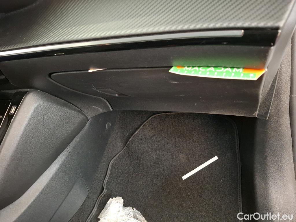  Peugeot  208  Allure Business 1.2 PureTech 100CV BVM6 E6d #7