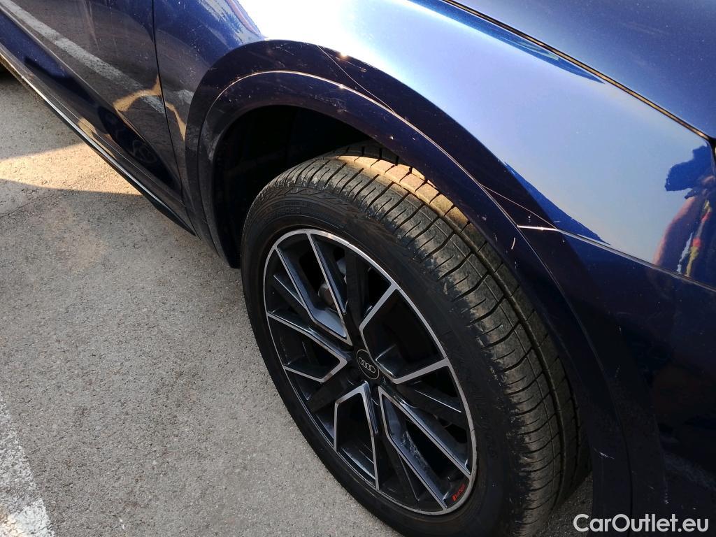  Audi  Q5 AUDI  SPORTBACK / 2020 / 5P / todoterreno Black line 40 TDI 150kW quattro-ultra #32
