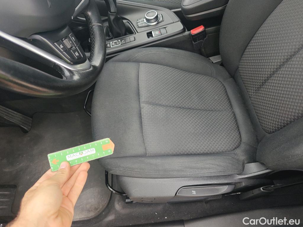  Bmw  X1 BMW  / 2019 / 5P / todoterreno sDrive16d Business #26