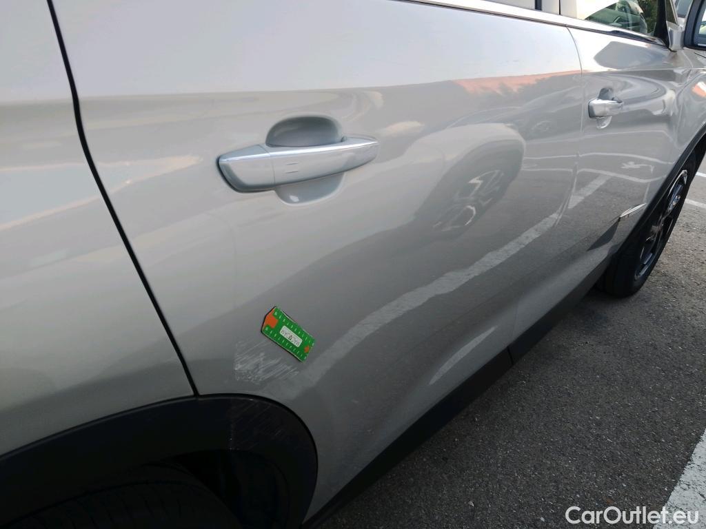  DS  DS7 DS DS 7 Crossback / 2017 / 5P / todoterreno BlueHDi DE 96kW (130CV) AT. PERF.LINE #17