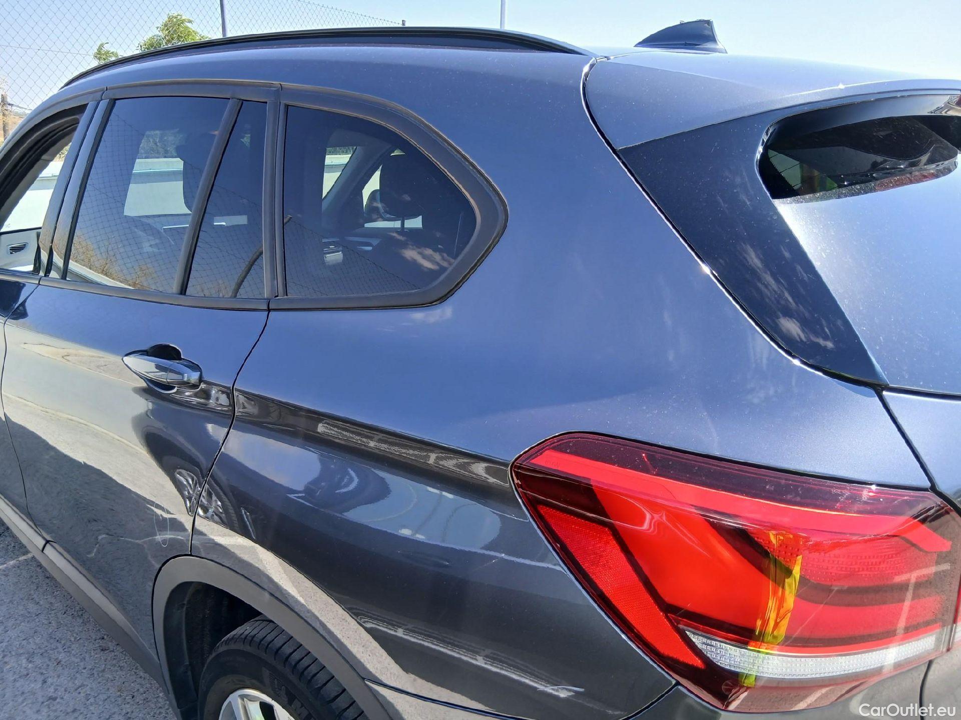  Bmw  X1 BMW  sDrive18i (CX2) #22
