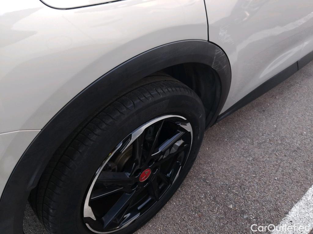  DS  DS7 DS DS 7 Crossback / 2017 / 5P / todoterreno BlueHDi DE 96kW (130CV) AT. PERF.LINE #25