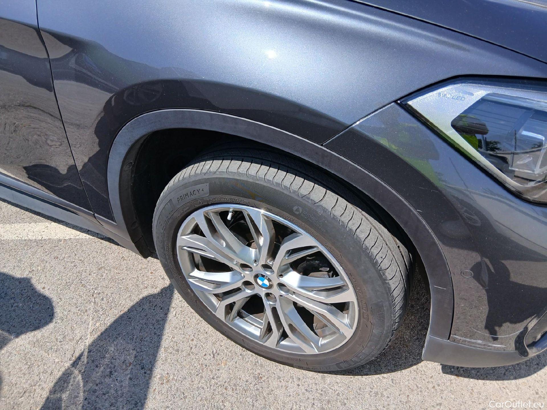  Bmw  X1 BMW  sDrive18i (CX2) #47