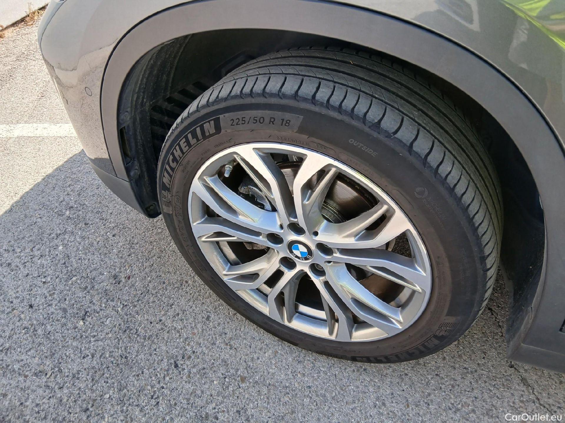  Bmw  X1 BMW  sDrive18i (CX2) #18
