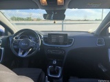  KIA  Cee'd KIA Ceed / 2021 / 5P / berlina con portón 1.0 T-GDi 74kW (100CV) Drive #3
