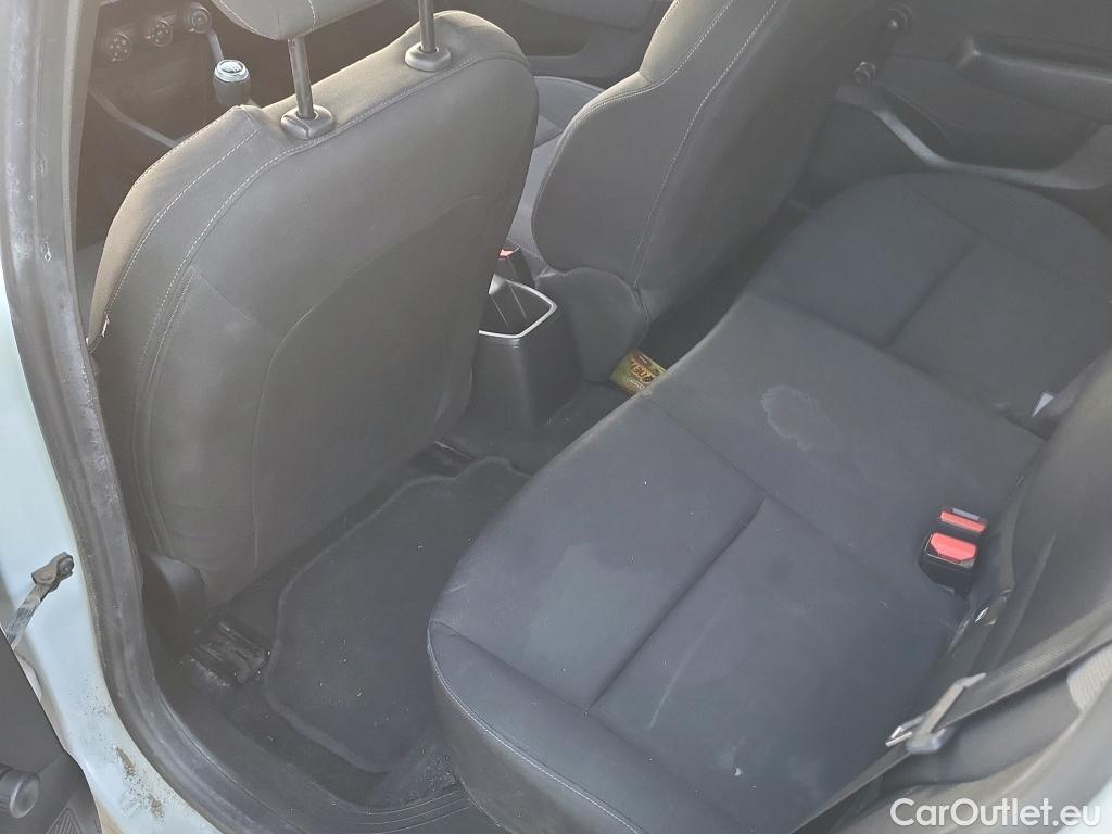  Renault  Clio RENAULT  / 2019 / 5P / berlina con portón Business Blue dCi 63 kW (85CV) #22