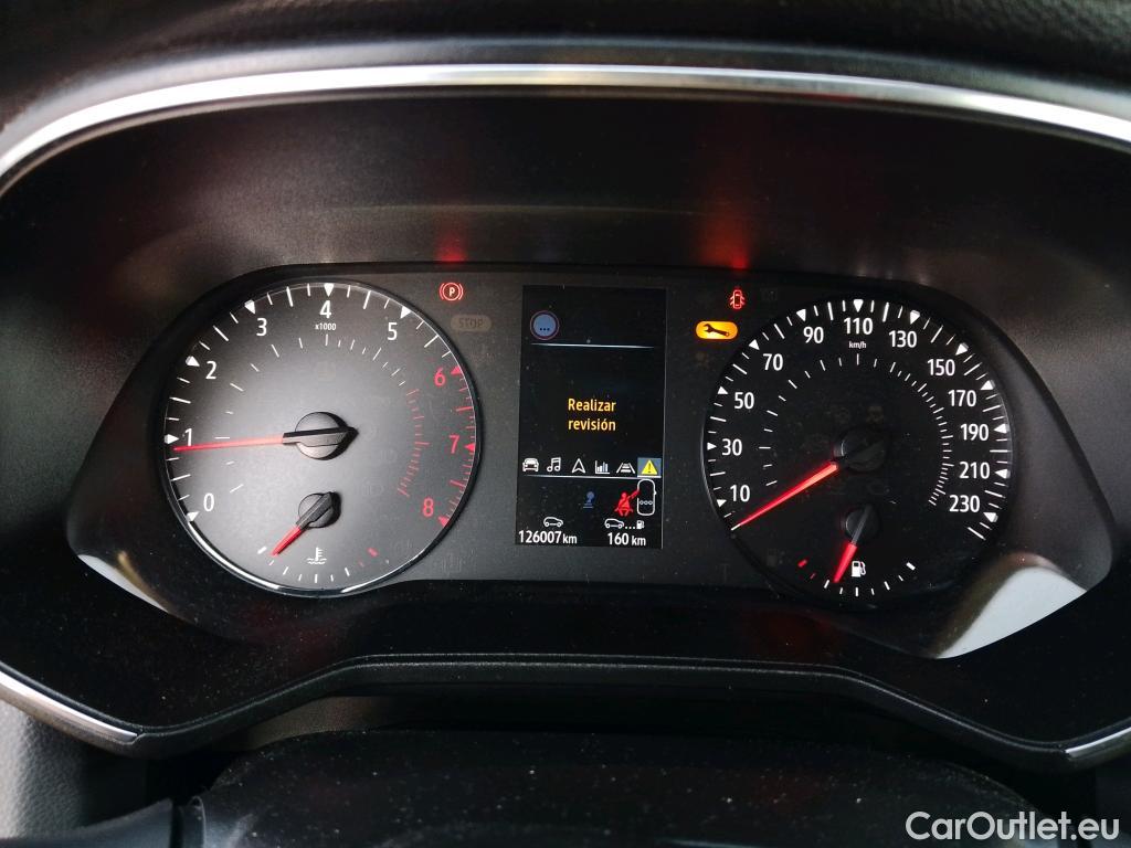  Renault  Clio RENAULT  / 2019 / 5P / berlina con portón Business TCe 67 kW (90CV) #36