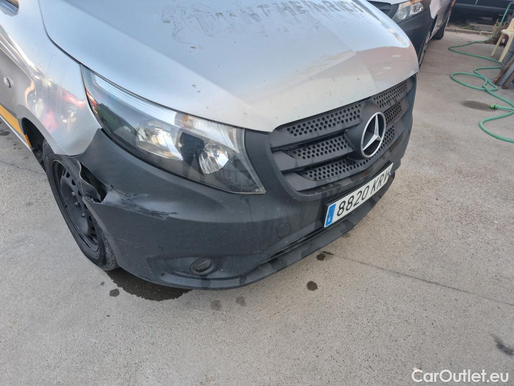  Mercedes  Vito MERCEDES-BENZ  / 2014 / 4P / furgón 111 CDI Larga #4